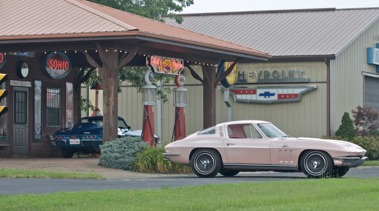 1964-Chevrolet-Corvette-for-Knudsens-wife-2 copy