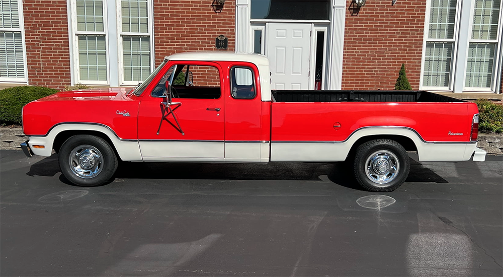 dodge-d-series-w-series-truck-history-1974-d200